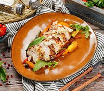 Куриное филе в азиатском стиле с овощами