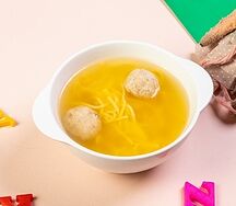 Детский куриный супчик с фрикадельками
