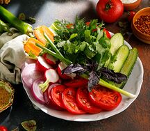 Сезонные овощи и зелень