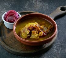 Пити с бараньими ребрышками