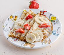 Блинчики с бананом и сгущенкой