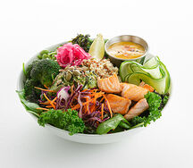 Боул c лососем и киноа