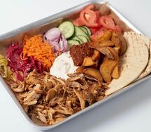 Шаверма на тарелке