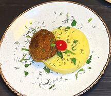 Котлета с гарниром