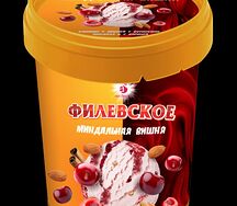  Пломбир с вишней с кусочками миндаля и с корицей