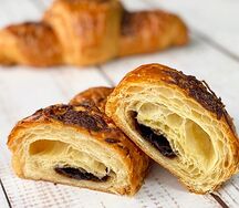 Круассан шоколадный