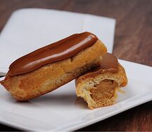 Эклер Кофейный