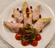 Рулет из ветчины и сыра