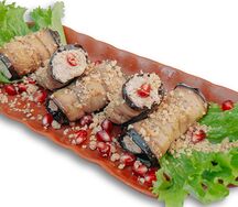 Рулет с орехами