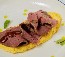 Фриттата с пастрами