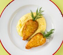 Куриные котлеты с картофельным пюре