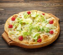 Пицца Цезарь с курицей