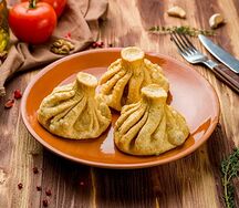 Жареные хинкали с сыром