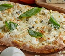 Пицца римская Scrocchiarella Четыре сыра
