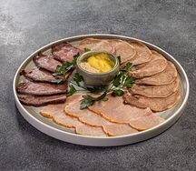 Ассорти мясное
