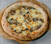 Грибная пицца