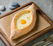Хачапури по-аджарски