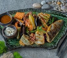 Ассорти из рыбы и морепродуктов
