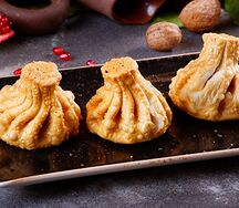 Жареные хинкали со свининой и говядиной