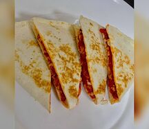 Кесадилья с курицей
