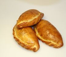 Пирожок с мясом