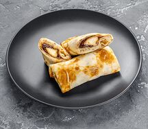 Блинчики с бананом и шоколадной пастой