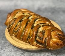 Косичка с маком