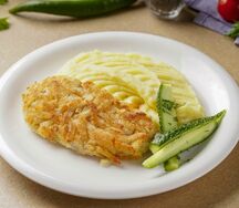 Котлета Пожарская с картофельным пюре