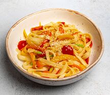 Вок-лапша Удон с овощами