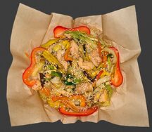 Вок стеклянная лапша с курицей