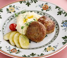 Котлеты домашние с картофельным пюре