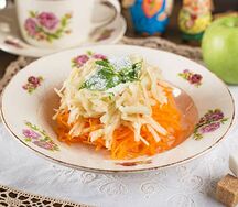 Салат из яблока с морковью