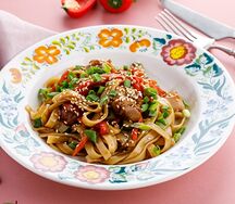 Лапша с цыпленком и овощами