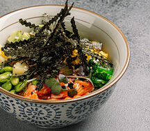 Поке с лососем