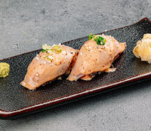 Суши ментайко абури тунец