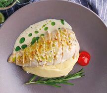 Куриная грудка на гриле с картофельным пюре