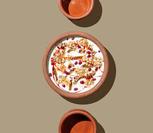 Мацони с вяленым инжиром и орехами