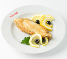 Палтус, жаренный в яйце