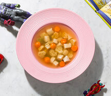 Куриный суп с макарошками