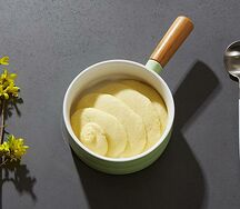 Мятый картофель с базиликовым маслом