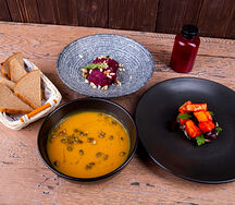 Бизнес-ланч Салат и горячее