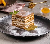 Нежный медовик