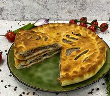 Пирог с мясом и болгарским перцем