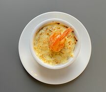 Жюльен из форели, кальмара и креветок