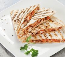 Кесадилья с курицей