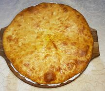 Осетинский пирог с картофелем и сыром