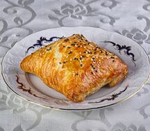 Самса слоёная из баранины