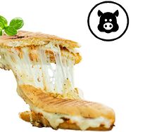 Панини на гриле с яйцом и ветчиной