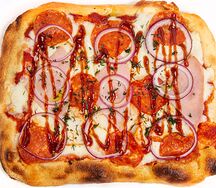 Римская пицца Мясная барбекю