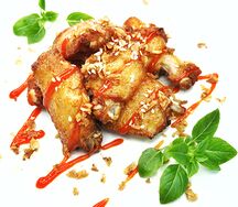 Острые куриные крылья Шрирача